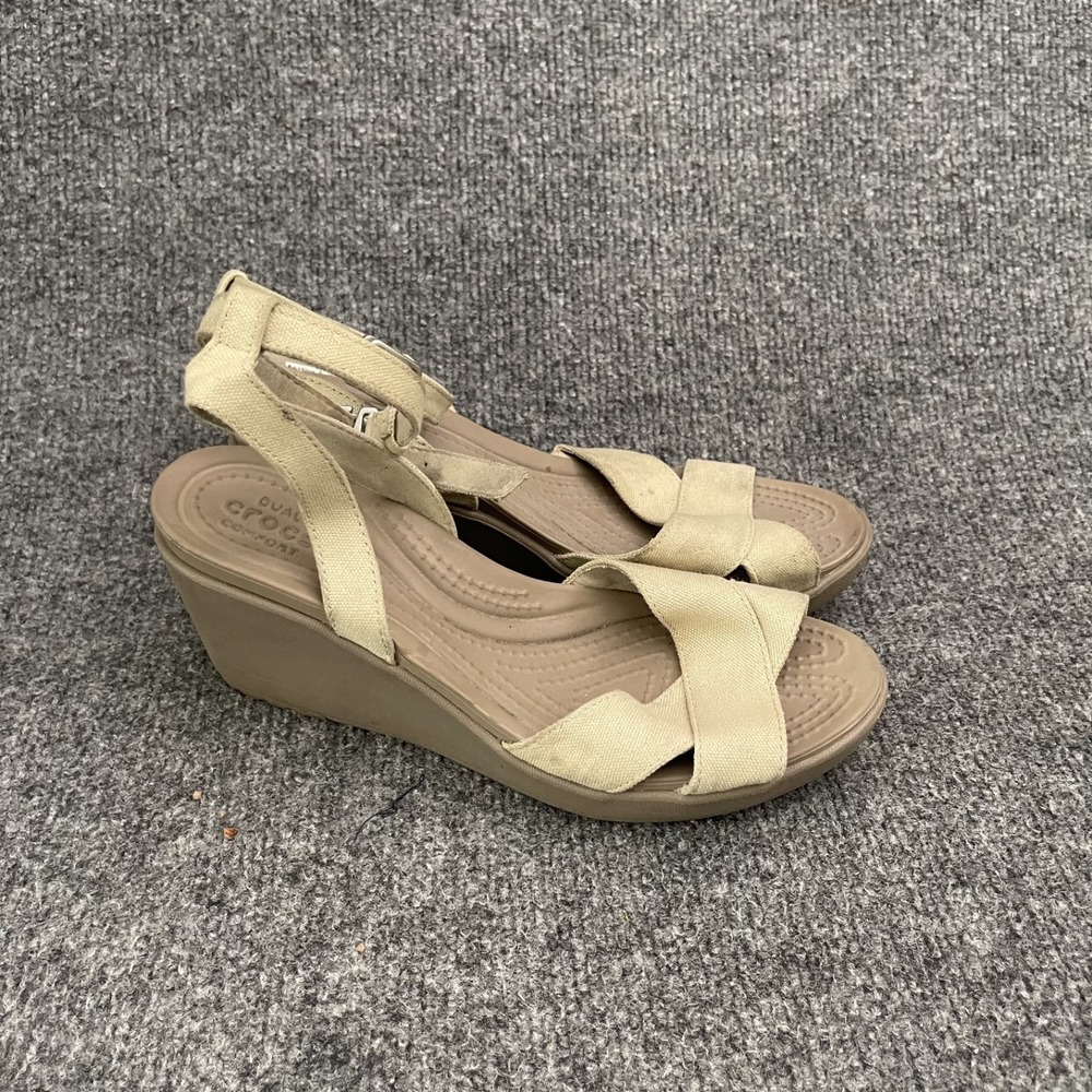 Crocs Leigh II Cross Strap Ankle Wedge Sandals Womens Sz 8 Oatmeal Mushroom